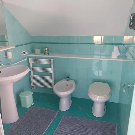 Apartment 100mq In Con Giardino Recintato *