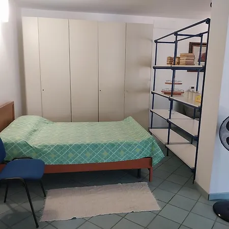 דירה 100mq In Con Giardino Recintato *